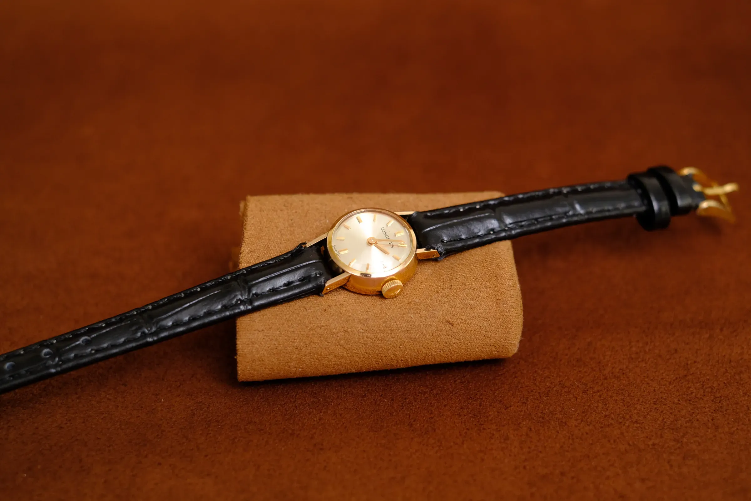 LONGINES 二針 最小型 金鍍金 1967 腕時計【売約済】 LONGINES 二針 最小型 金鍍金 1967 腕時計【売約済】