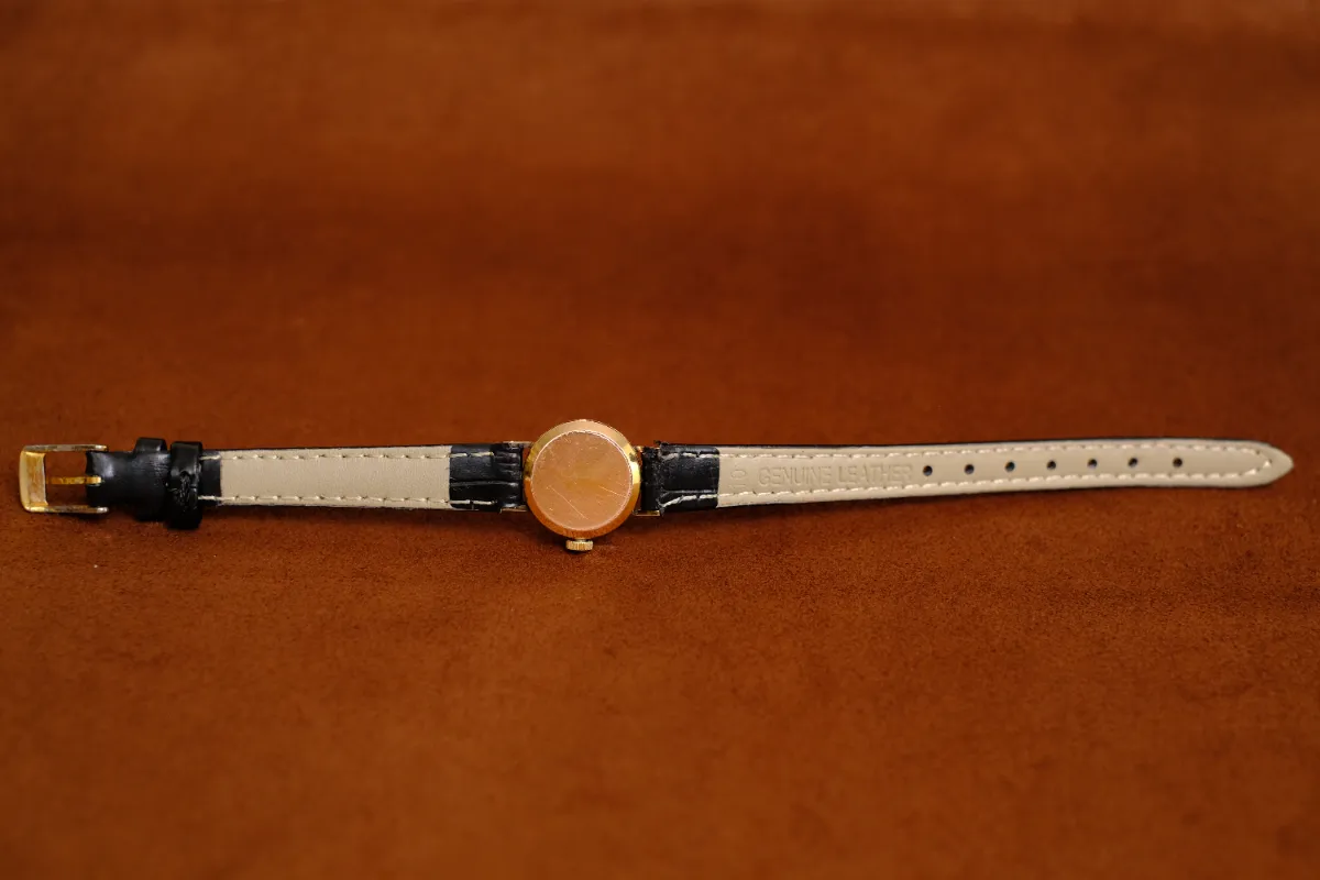 LONGINES 二針 最小型 金鍍金 1967 腕時計【売約済】 LONGINES 二針 最小型 金鍍金 1967 腕時計【売約済】
