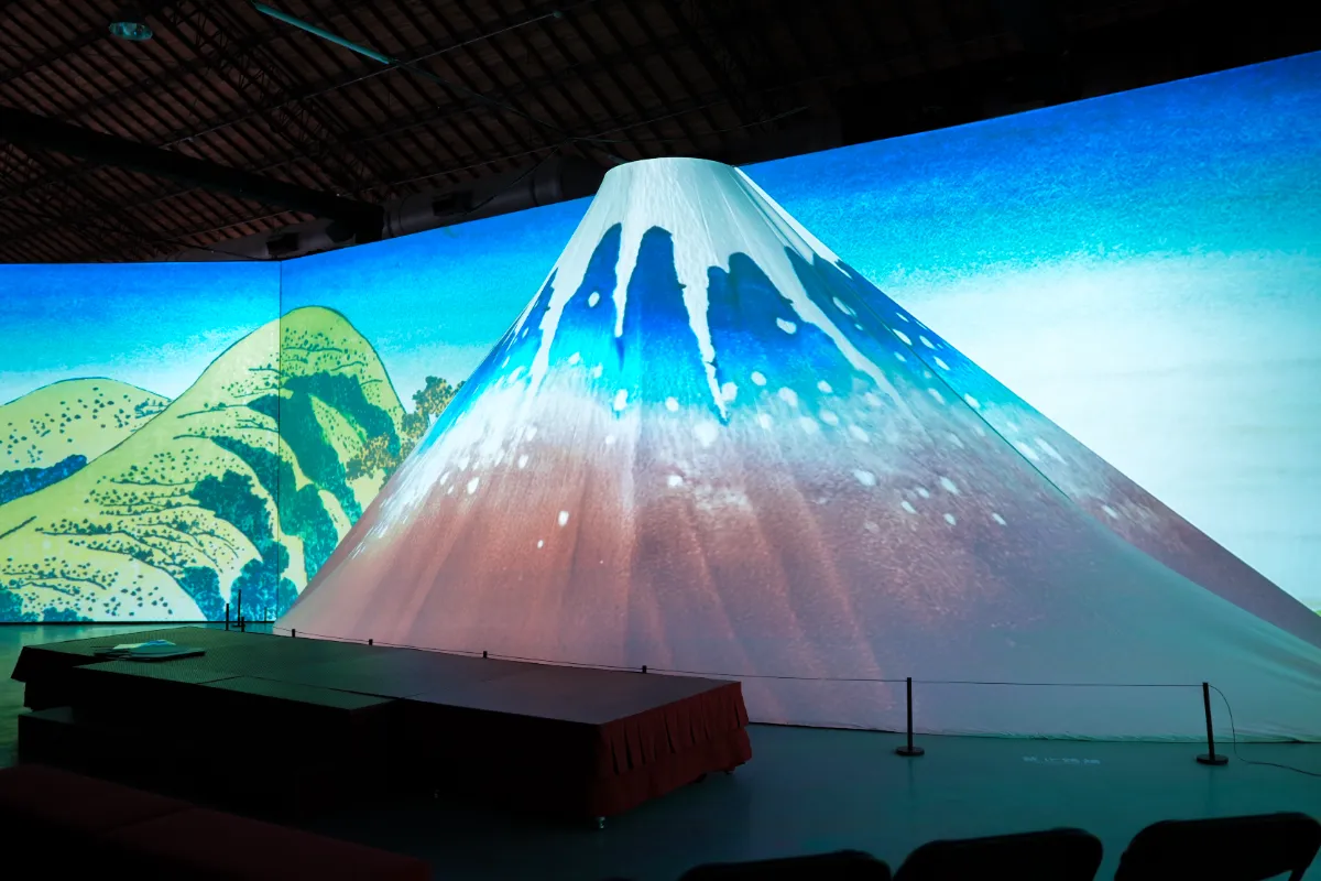 浮世絵を見ながら 歌川国貞 浮世絵美人画「浮世名異女図会・江戸 町芸者」｜浮世絵工房