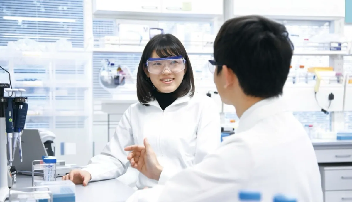 くすりはどう生まれる？体験ツアー | Girls Meet STEM - 公益財団法人