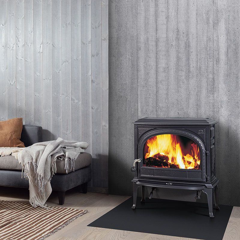 F400 ECO】北欧の伝統美と最新の燃焼技術、使いやすさが融合。完成度の