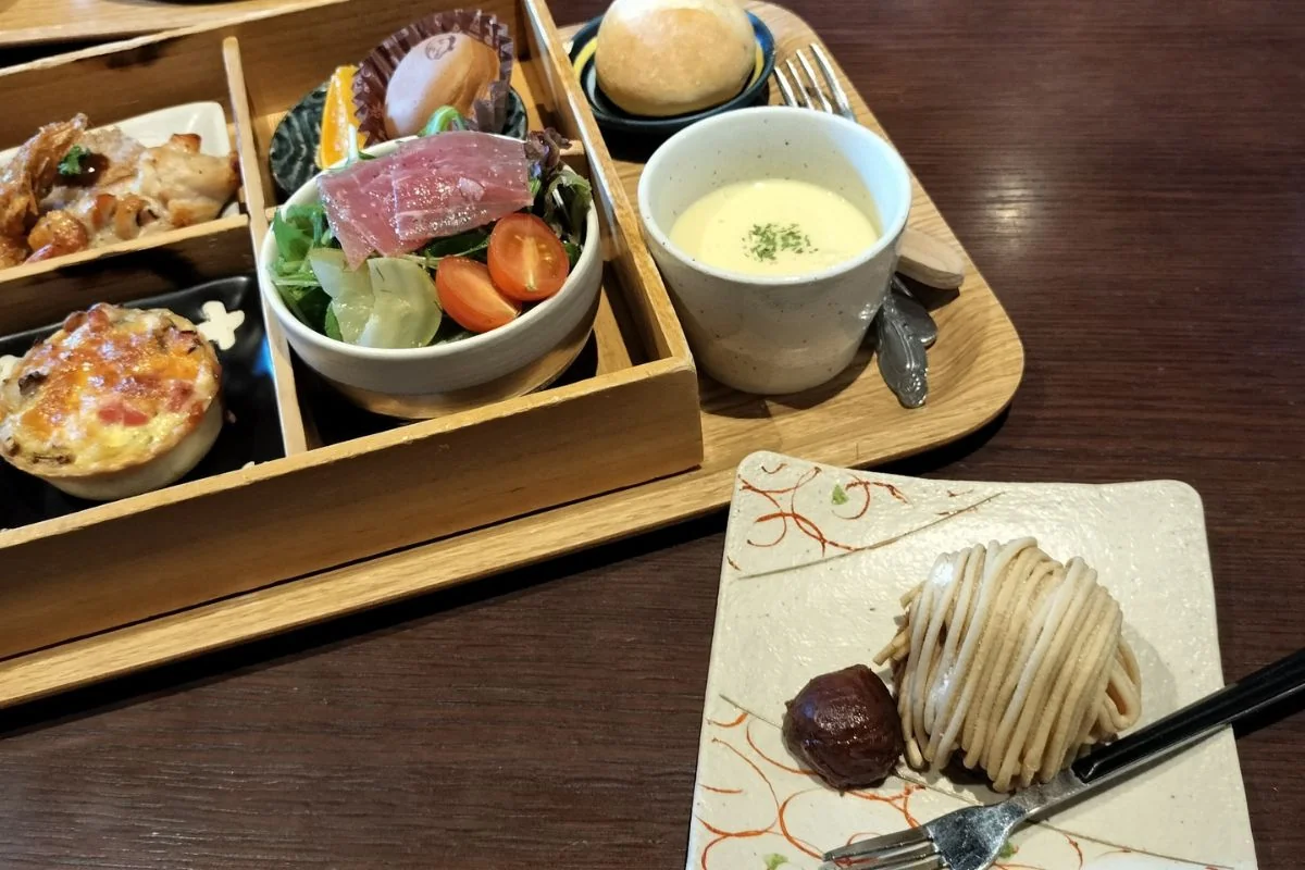 笠間名物のモンブラン。正月に訪れた笠間で味わった菓子。