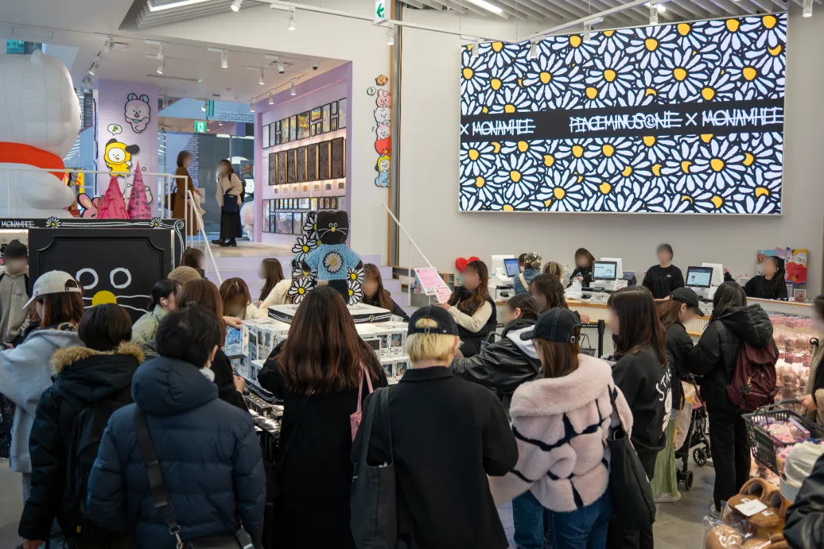 G-DRAGONの「PEACEMINUSONE」とのコラボで話題！MONAMHEE日本初POP-UP