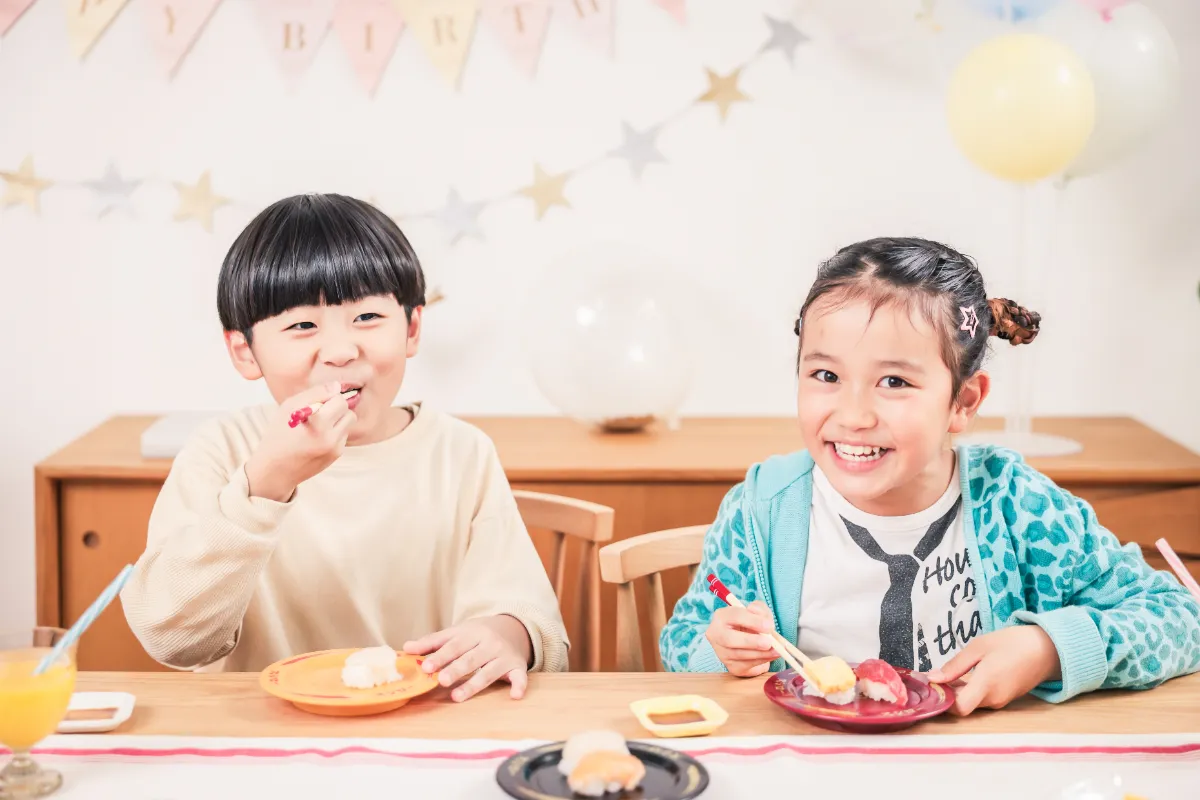 スシローのお皿が付録 「おうちでスシローすし皿BOOK」 12