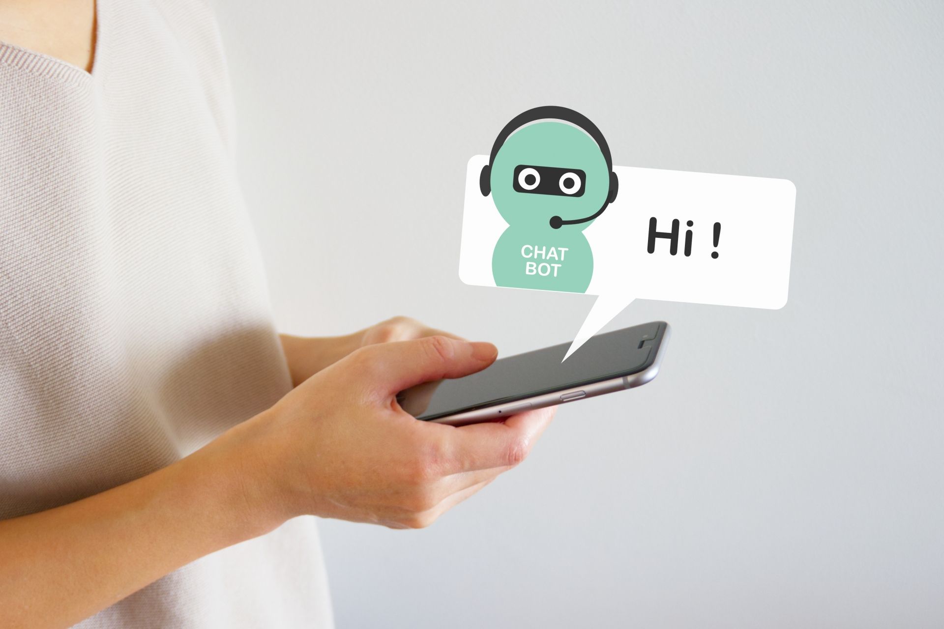 社内の問い合わせにチャットボット活用! 申請や通知との連携も可能