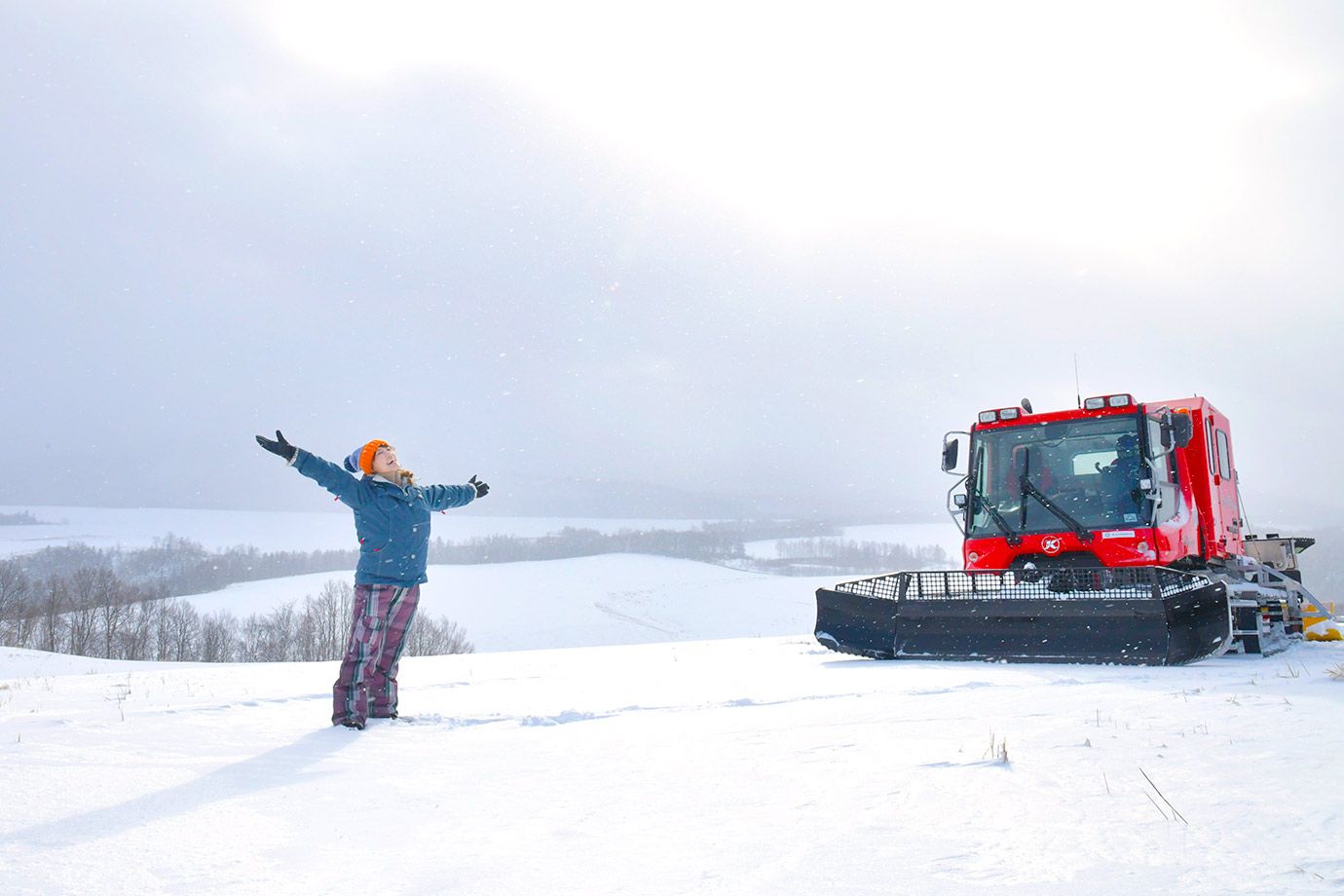 白銀の世界でパウダースノーを楽しもう！ 北海道・上川町で味う “圧巻