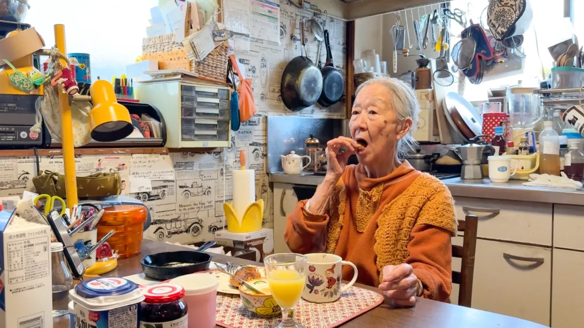 朝ごはんに迫る動画シリーズ『伝説の朝ごはん』に 92歳の現役バレエ