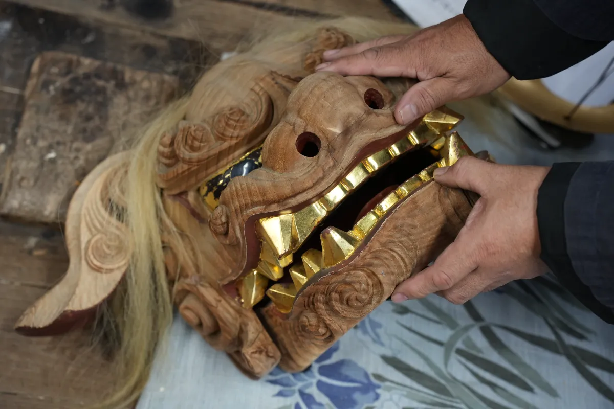 獅子頭 伝統工芸 本物 時代物 面 木造獅子頭 文化遺産オンライン