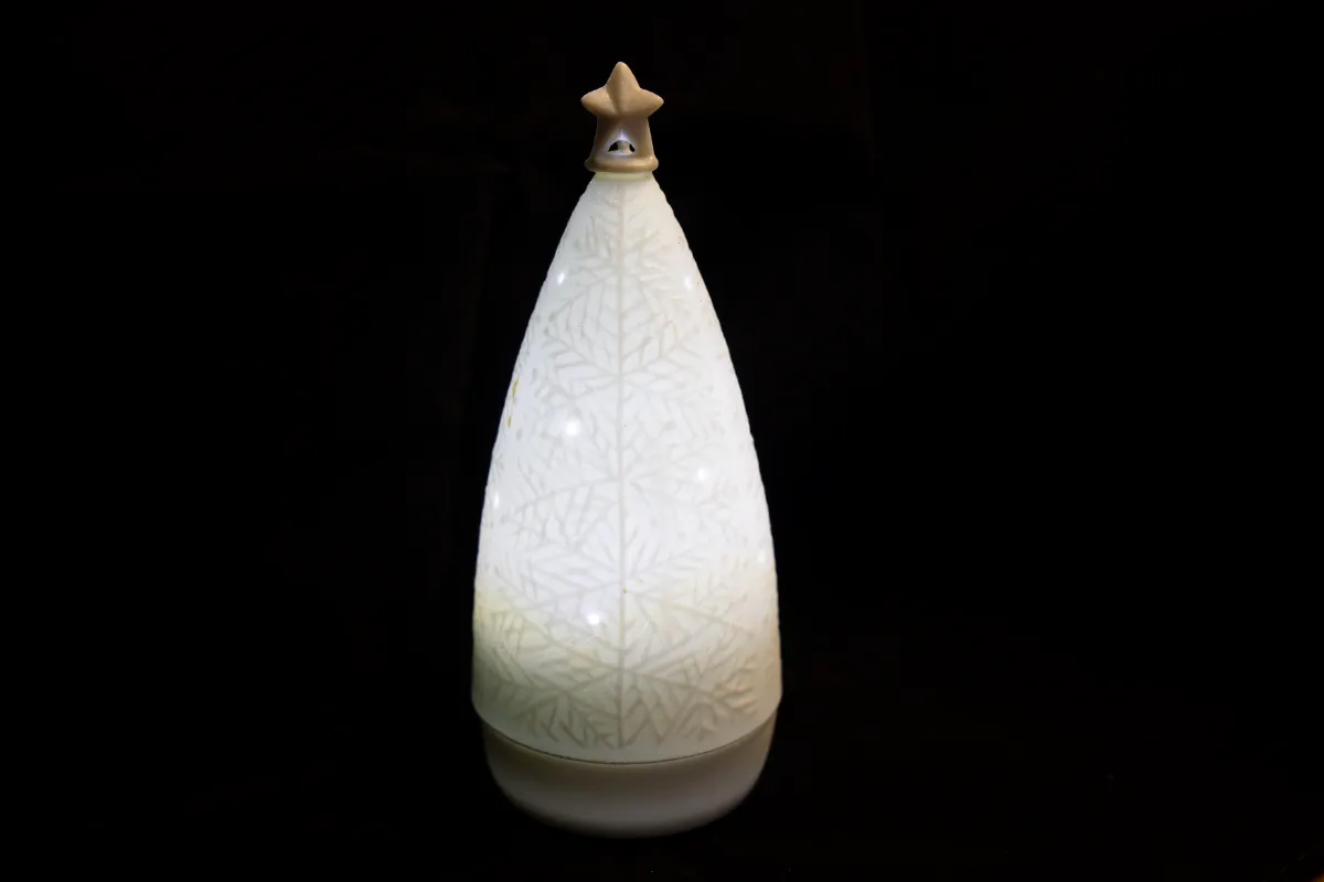 美濃焼を訪ねて】透光性のある磁器で海外参入を目指す～藤山窯