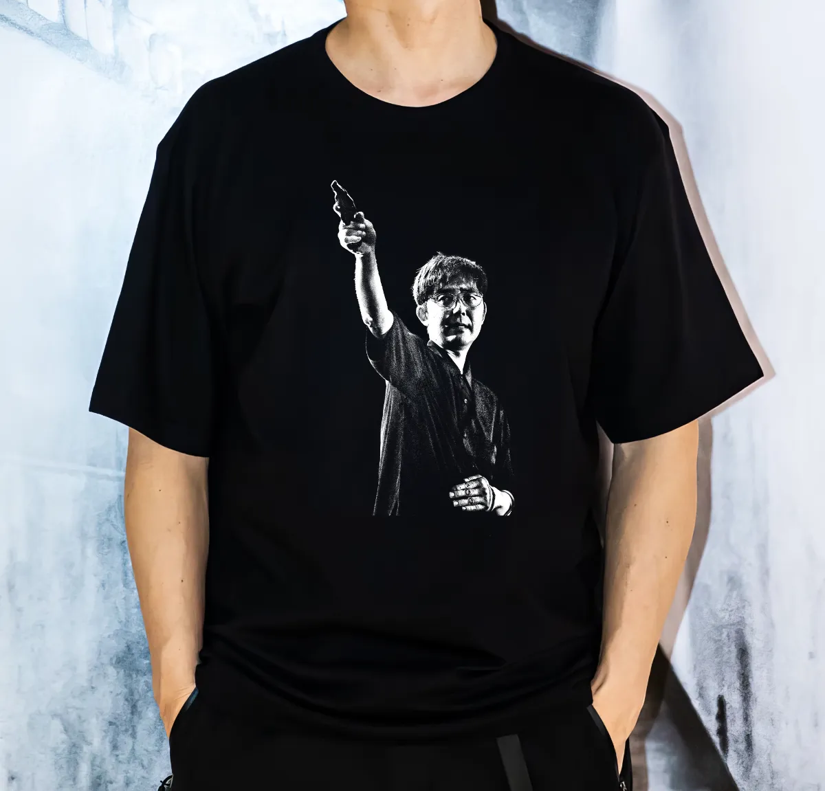 THIS IS 向井秀徳 ! PHOTO BY 菊池茂夫 フォトTシャツ オリジナルグッズ紹介】 Tシャツは3種類ご用意しました！ PHOTO
