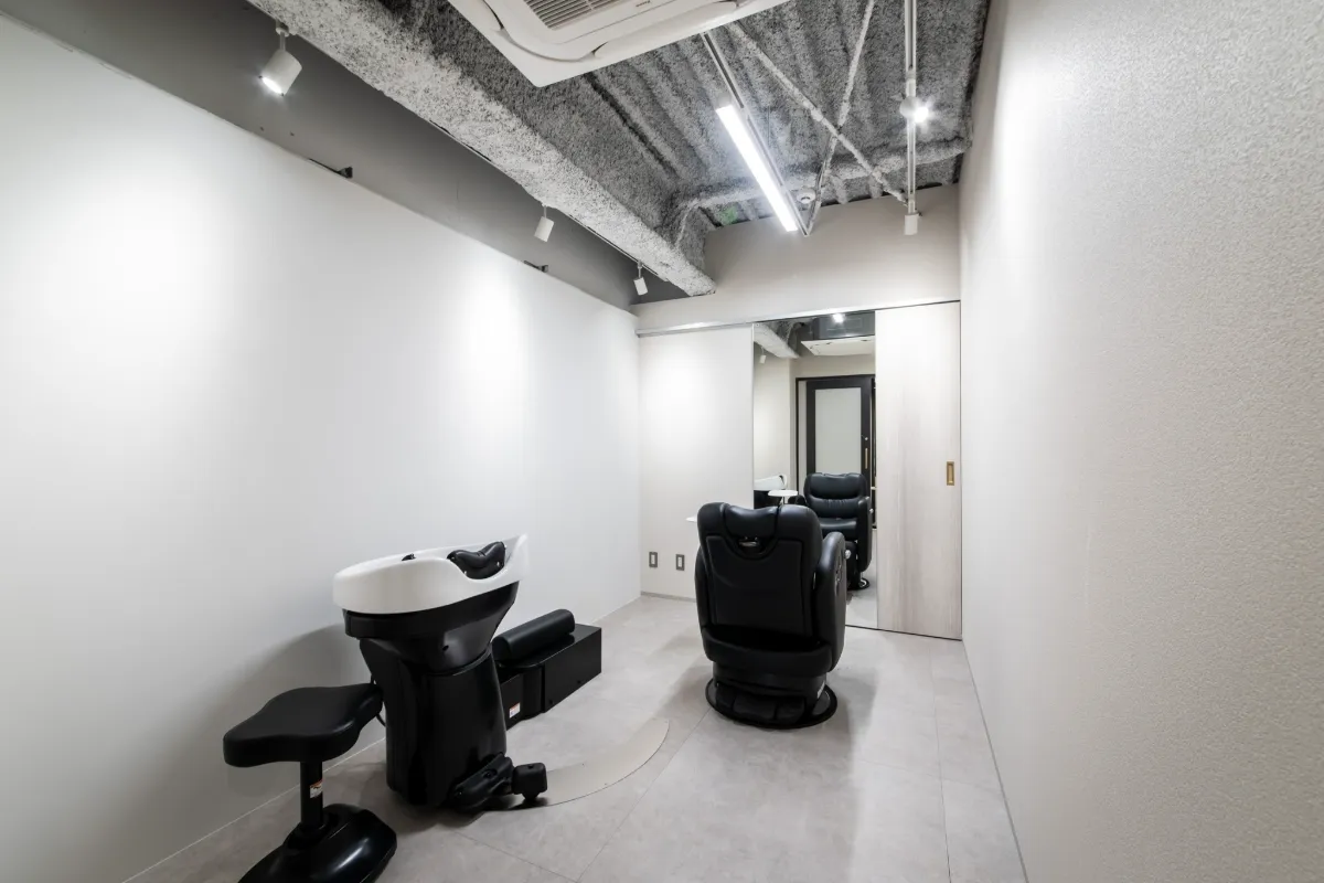 シェアサロンSalonPark天神店 ｜月額専有ブース