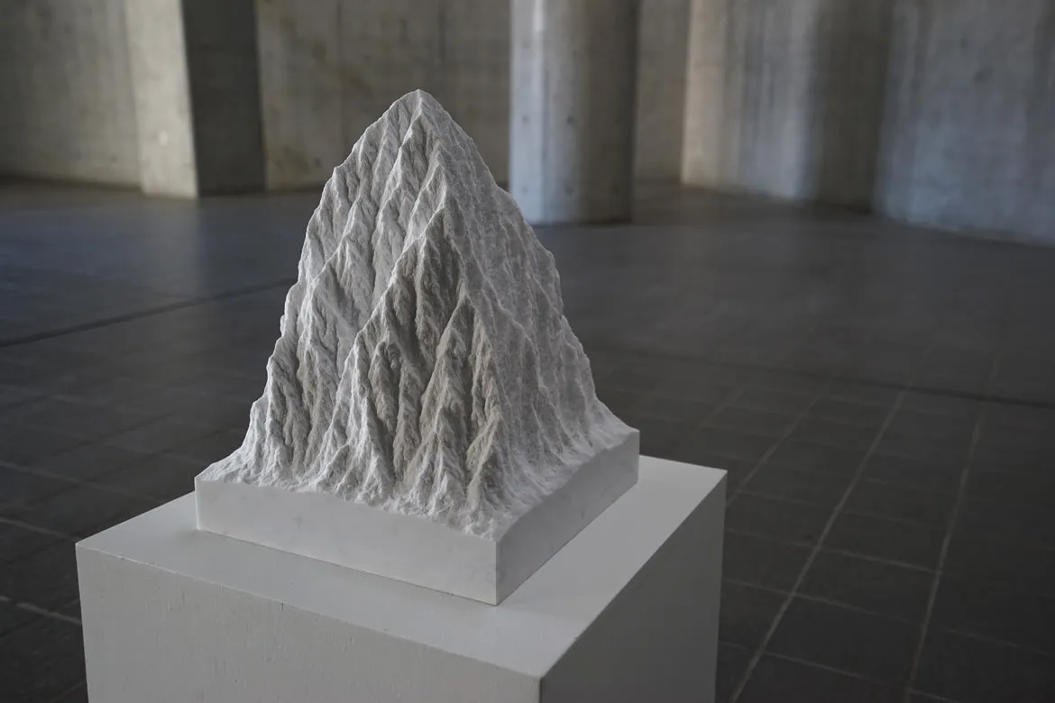 美品　希少　未使用　天然ぎょく彫刻急須 美品 希少 未使用 天然ぎょく彫刻急須 美品 希少 未使用 天然