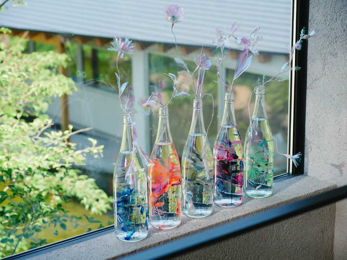 老舗酒造とtamimoonら新進気鋭のクリエイター6名が期間限定