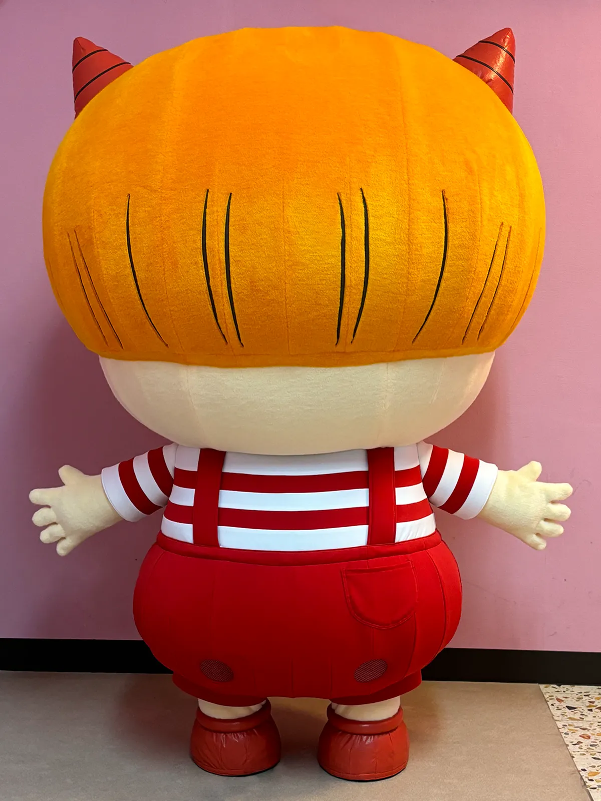 【公式】フジのお歳暮・冬ギフト 作品紹介 - 『にこちゃん』バルーン着ぐるみ その他