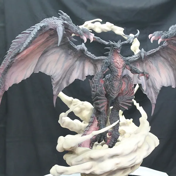 グラブル、神撃のバハムート　フィギュア　5体セット Amazon.co.jp: 神撃のバハムート ディアドラグーン・フォルテ