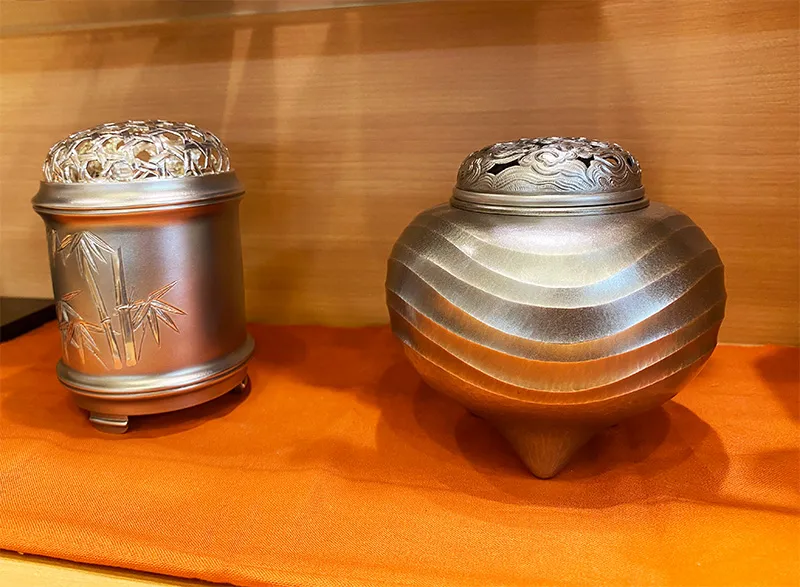 銀製　香入 限定品】銀座本店に銀の香炉・香立が入荷しました。 | 株式会社香源