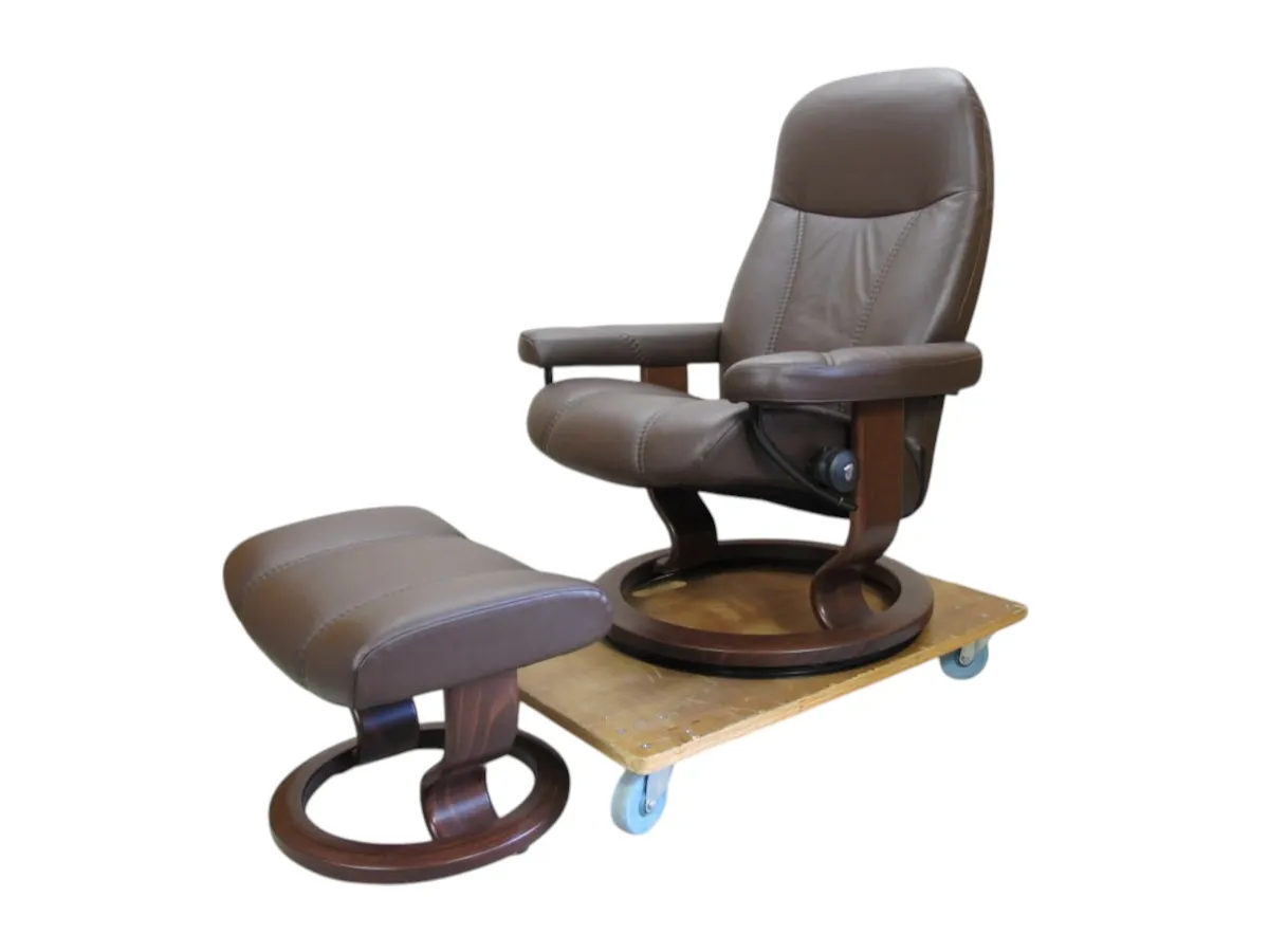 EKORNES/エコーネス 「ストレスレスチェア オットマン付き」 を EKORNES/エコーネス 「ストレスレスチェア オットマン付き」 を