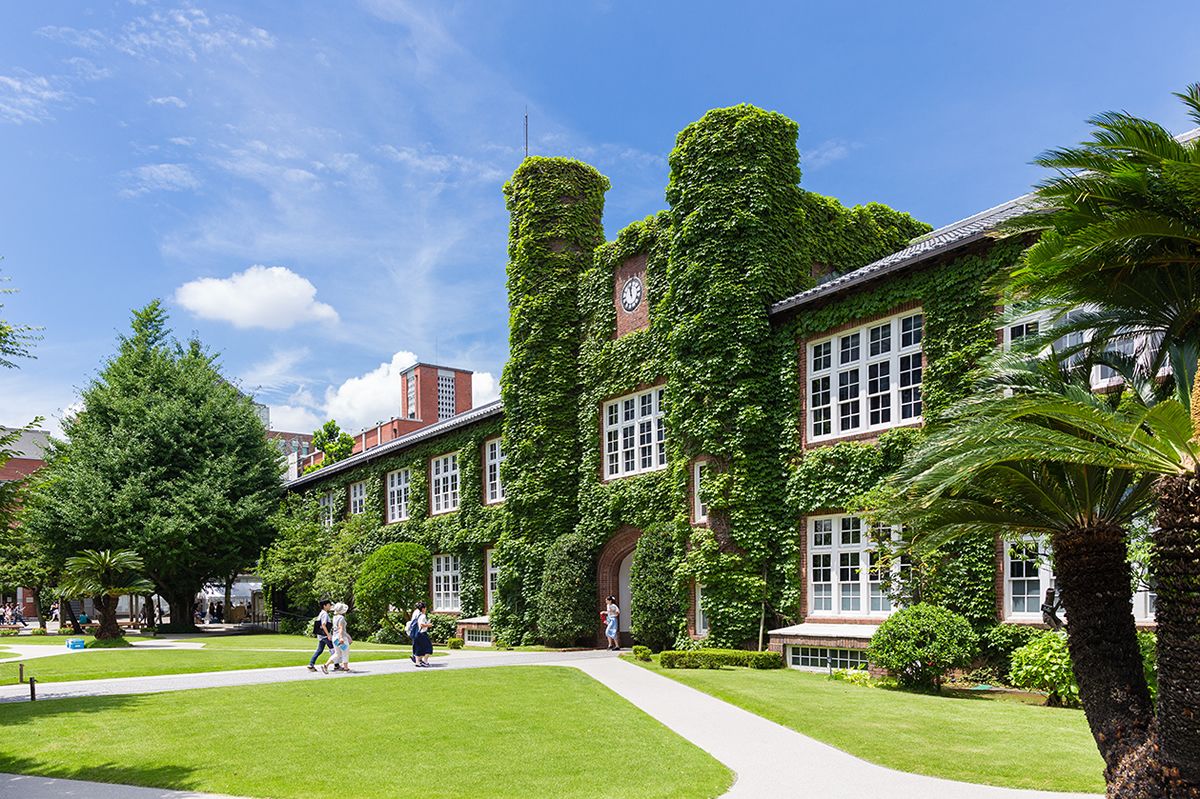 赤本　学習院　國學院　中央　法政　立教 s-1200x799_v-fms_webp_d22c6139
