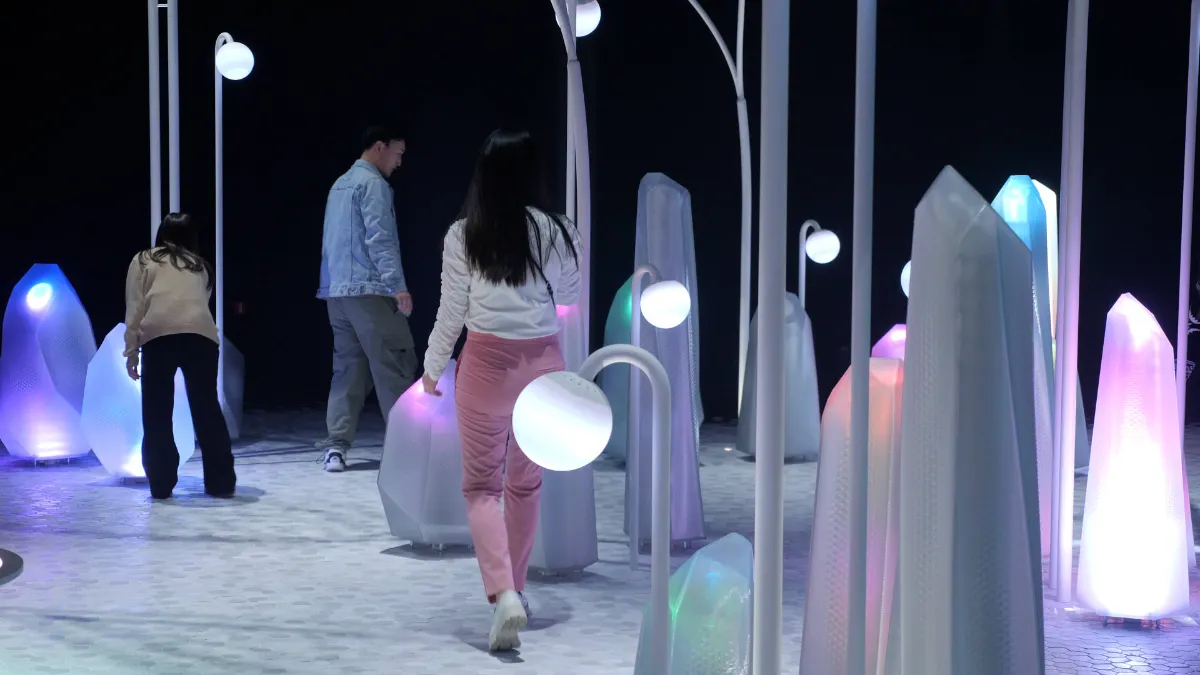 Expo 2025 「ノモの国」クリスタル置物 万博 パナソニックパビリオン