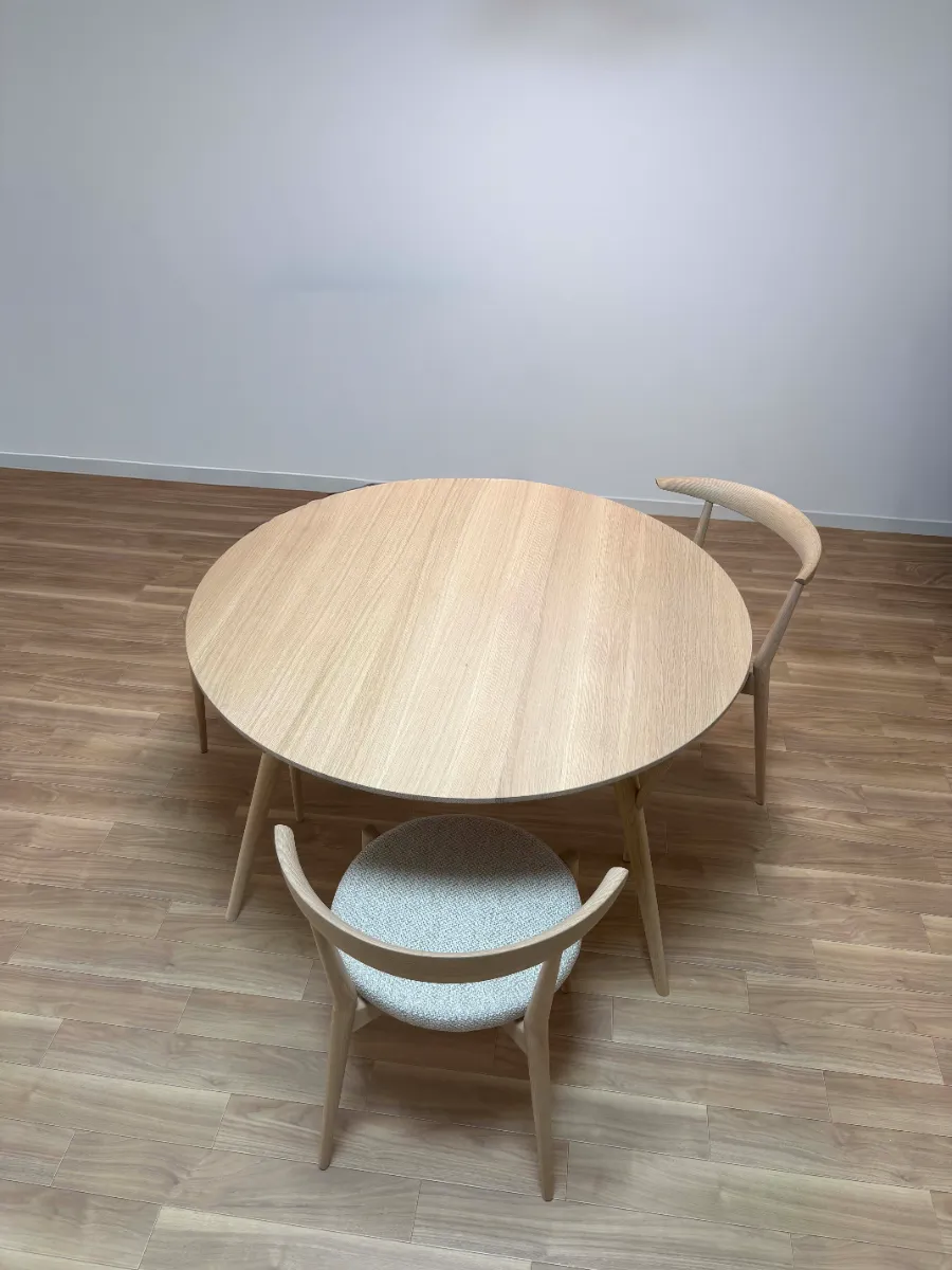 無垢材 円形テーブル 120cm円形テーブル オーク 無垢材 使用 120cm 円形 ダイニングテーブル