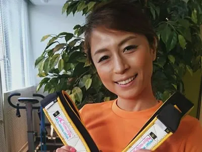 岩倉智子（イワクラサトコ）