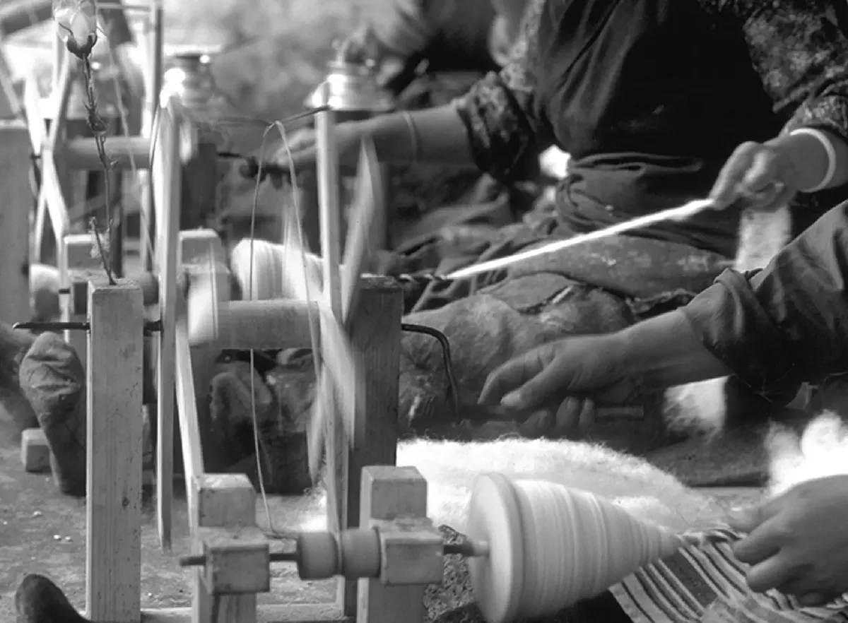 未使用】チベタンラグ 花柄 ウーブン チベット 2025年最新