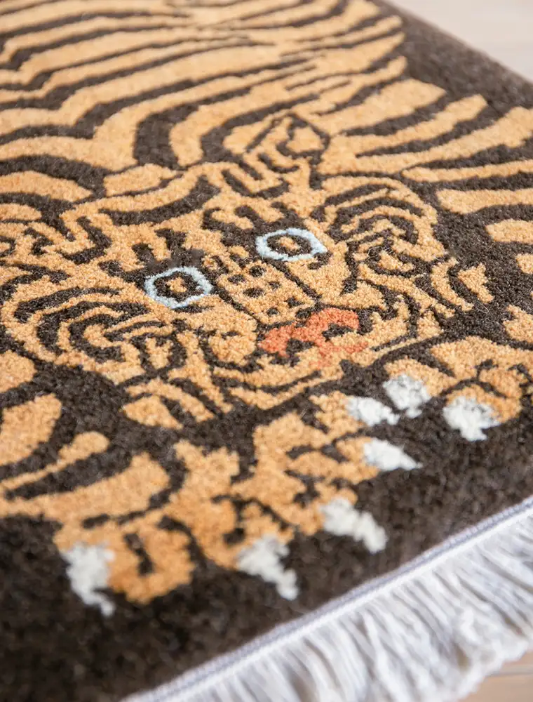 イカット　プア・クンブ　大判➈　壁掛け　ラグ　ボルネオ島　プリミティブアート イカットプア・クンブ 大判➇壁掛けラグボルネオ島プリミティブ