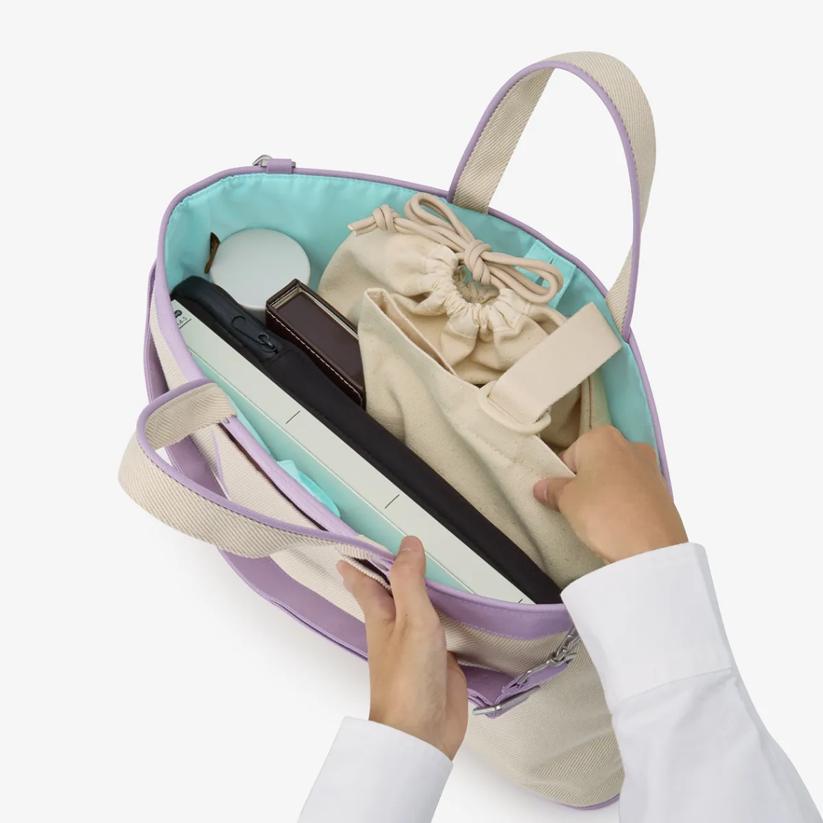 れなはる屋出品 土屋鞄のランドセル 反射材が光る絵柄付きカバーを新発売