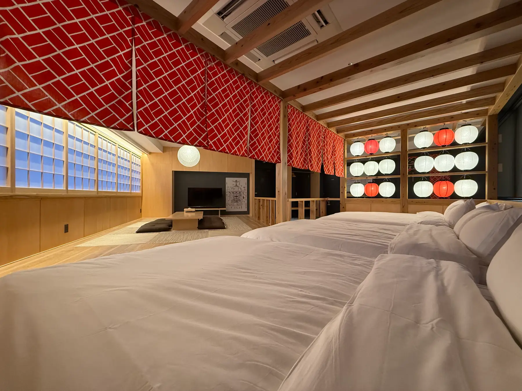 日本の祭りを体験できる宿泊施設「OMATSURI BASE Nakanoshimbashi」がオープン