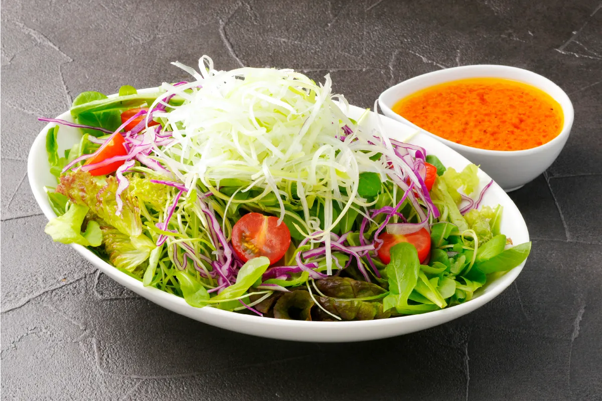 焼肉とよく合うよしのサラダ