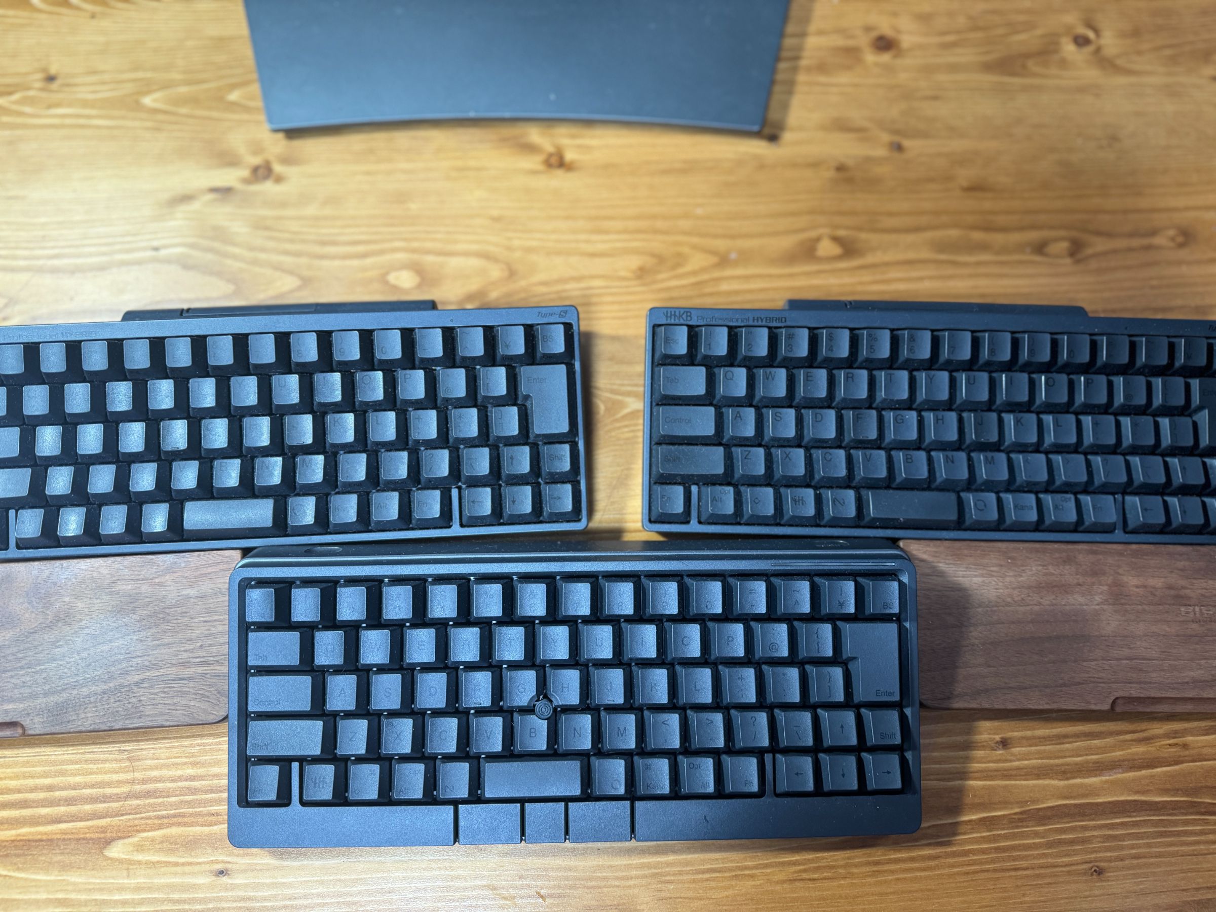 HHKB Studio + HHKB Professional HYBRYD Type-S ×2 で作業をする