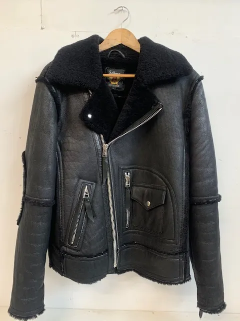 schott ショット ムートンコート 全体補色+メンテナンス 黒 schott ショット ムートンコート 全体補色+メンテナンス 黒