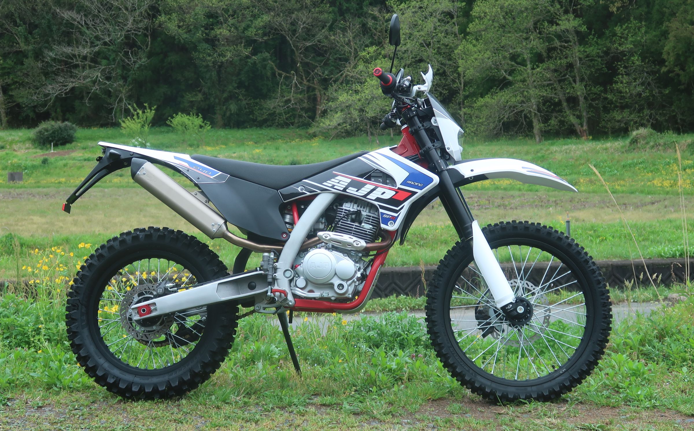 Ajp Motos Japan | SPR240中古車情報です! Ajp Motos Japan | SPR240中古車情報です!