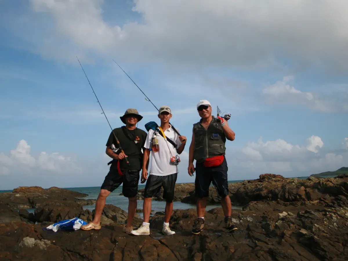 フィッシャーマン FISHERMAN YELLOW TAIL VERTICAL フィッシャーマン FISHERMAN YELLOW TAIL VERTICAL - メルカリ