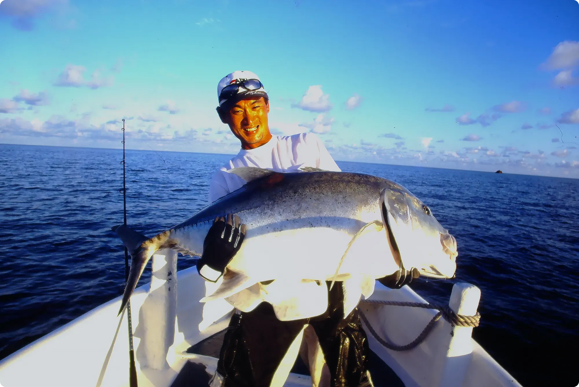 FISHERMAN | 夢楽釣紀 vol.1 1.紺碧のスプラットリー諸島