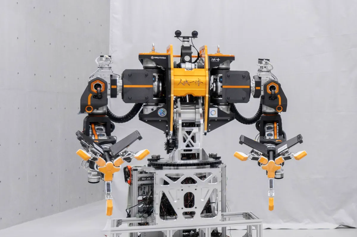零式人機 ver.1.2 等の福島ロボットテストフィールドでの長期 零式人機 ver.1.2 等の福島ロボットテストフィールドでの長期