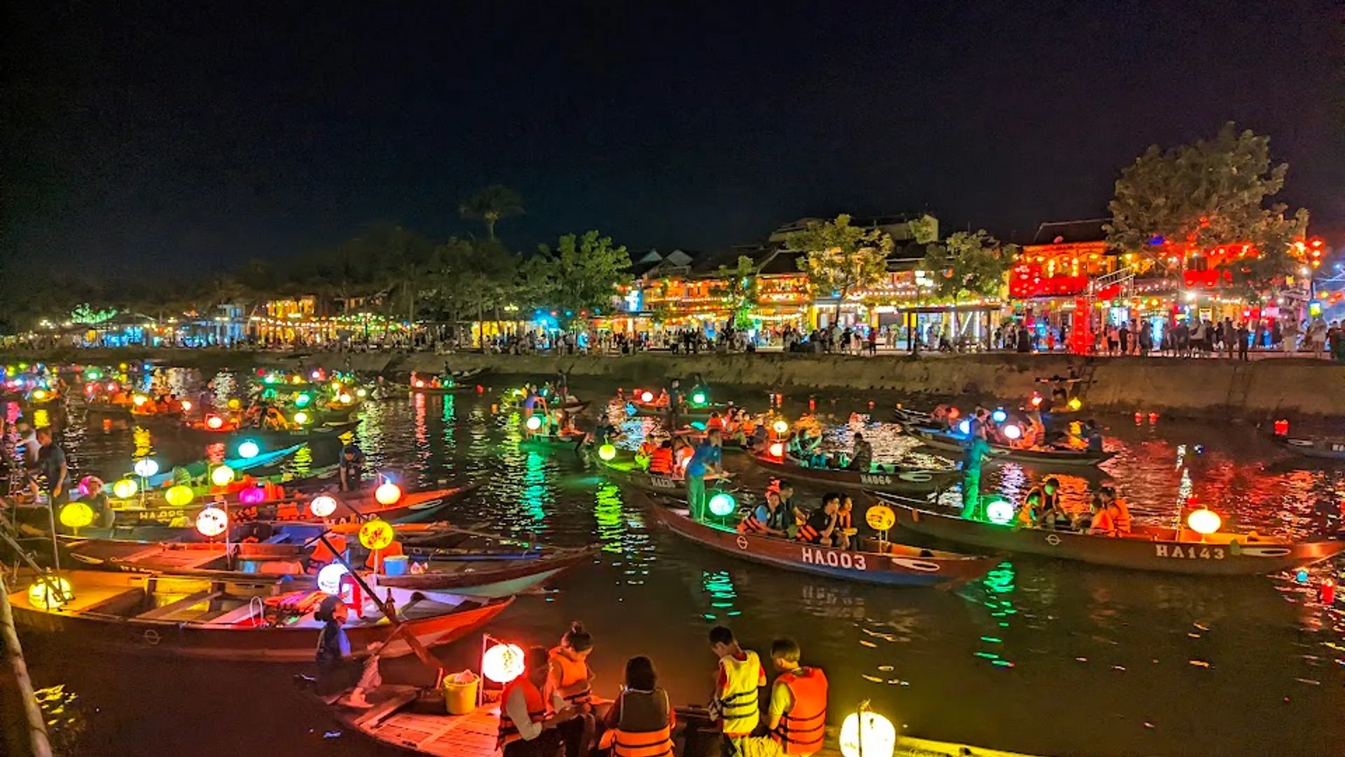 ホイアン バリアフリー 