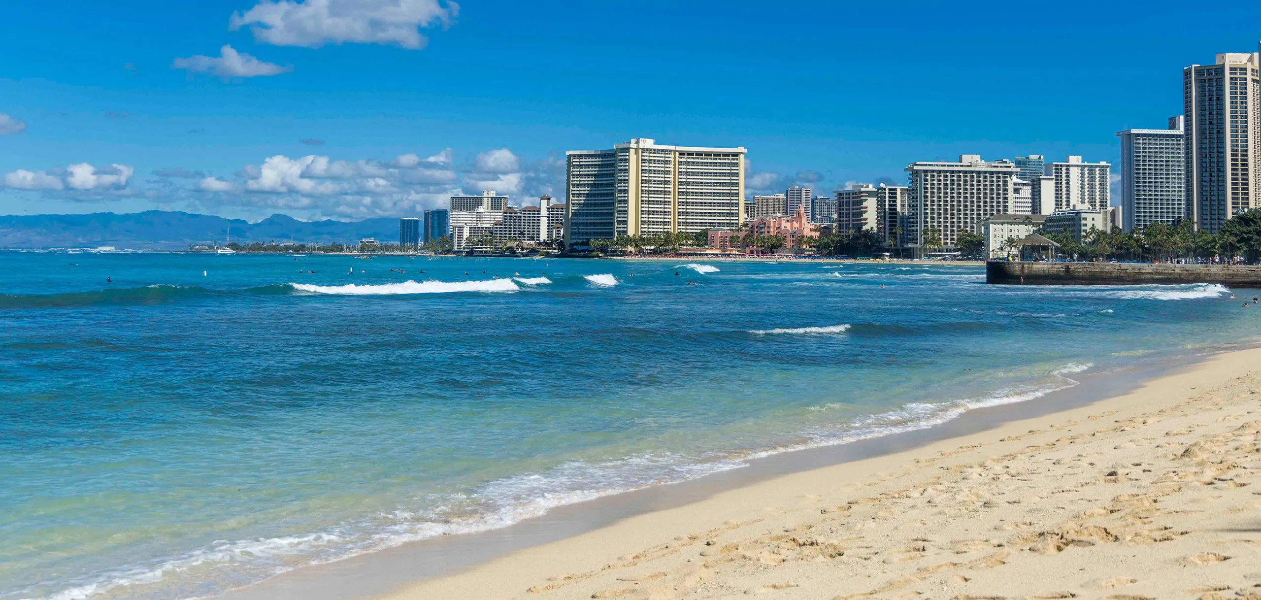 ワイキキビーチ バリアフリー 