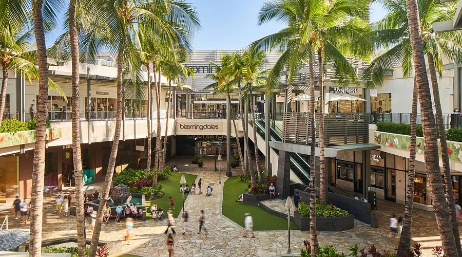 アラモアナセンター バリアフリー 