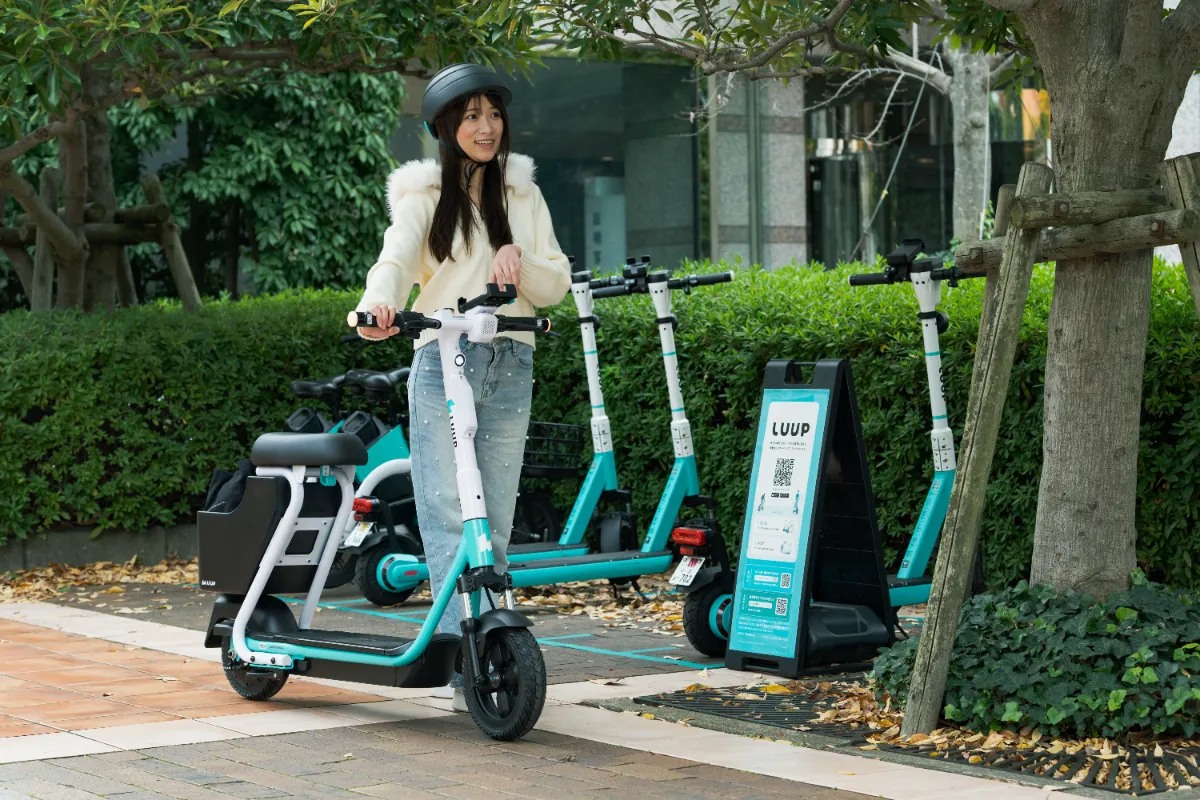 2025年11月登場】車両の特徴から乗り方まで!LUUPの電動シートボードの 2025年11月登場】車両の特徴から乗り方まで!LUUPの電動シートボードの