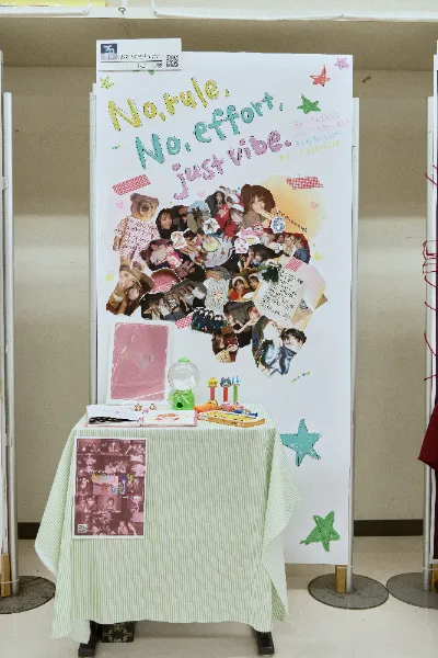 展示の様子_生徒が飾り付けしたパネル