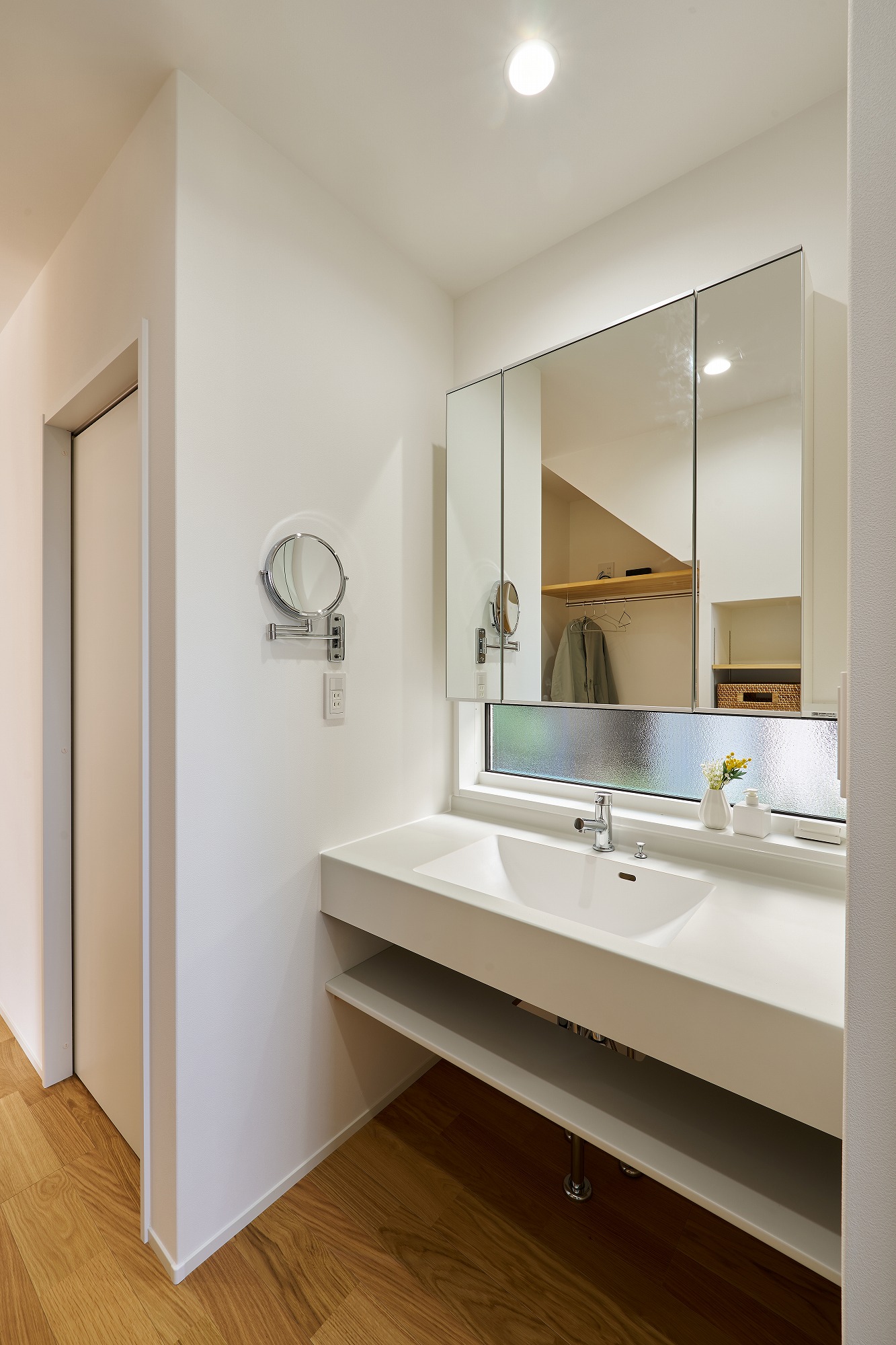 見晴らしがいい共有カウンターがある家 ｜株式会社 酒井建設