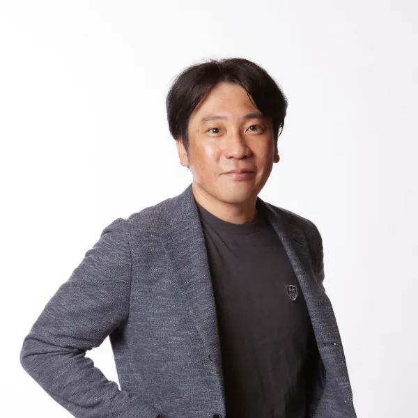 おくもん社長 Hiroshi Kutomi New Work 【装苑／9月号】 Photo by