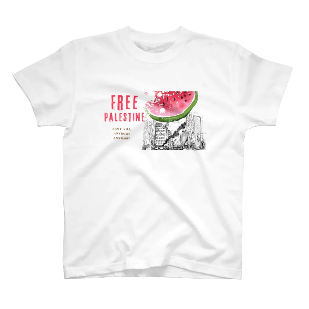 白いTシャツに、FREE PALESTINE DON'T KILL ANYBODY ANYMOREというメッセージと、スイカのイラスト、そして爆撃された街の様子のイラストが入っています。
