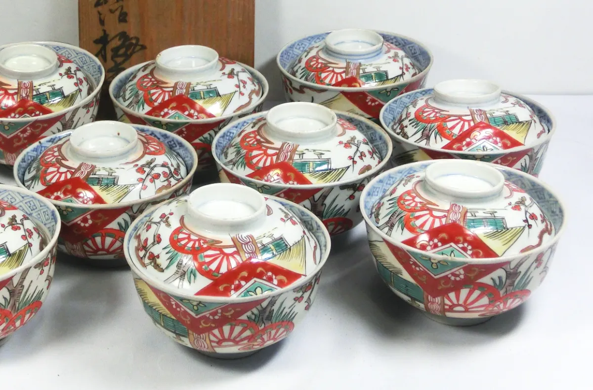 骨董品の見分け方！初心者でもできる本物と偽物を見分けるポイントを