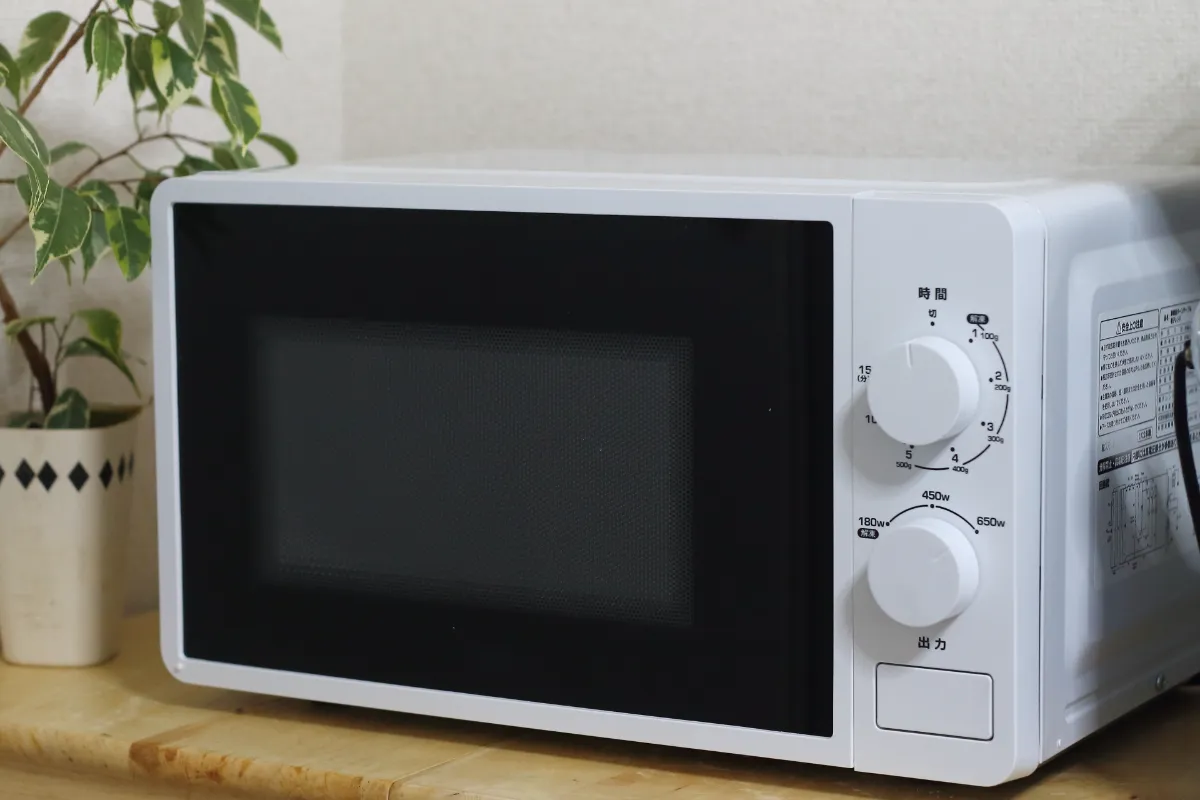 電子レンジの処分方法7つ！処分費用や粗大ごみ料金・無料の捨て方も
