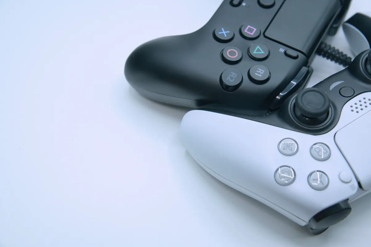 任天堂 - az  ゲーム機器 ゲームソフト 3点セット 中華ゲーム機「Trimui Brick」販売開始│とんちき録