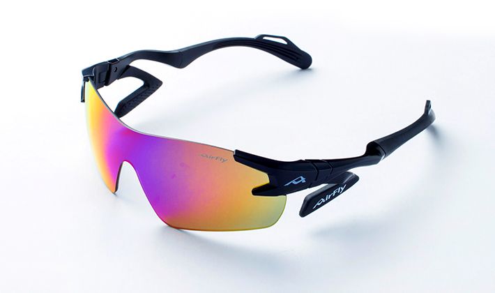 機能性の高いサングラス「AirFly」メンズ・レディースも充実 機能性の高いサングラス「AirFly」メンズ・レディースも充実