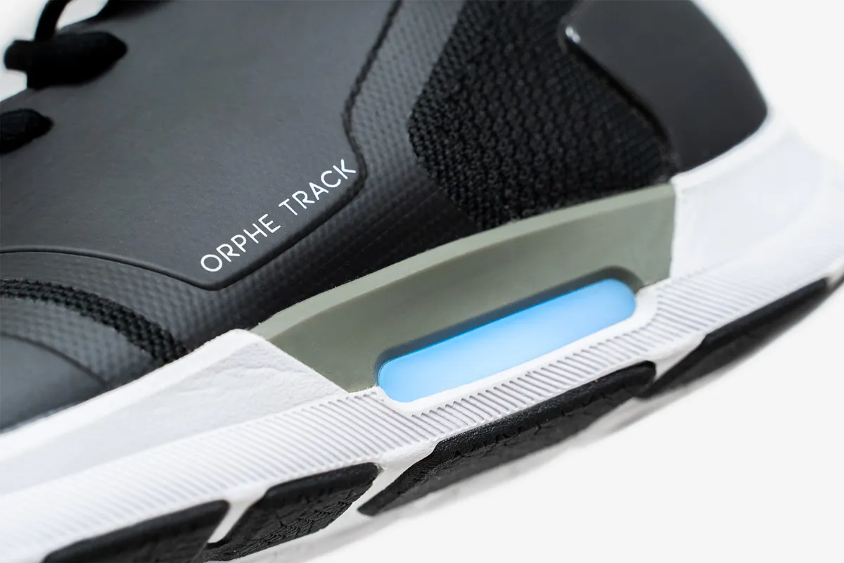 ORPHE TRACK（オルフェトラック）特茶スマートシューズ28cm ORPHE TRACK〈オルフェトラック〉 - ORPHE公式サイト