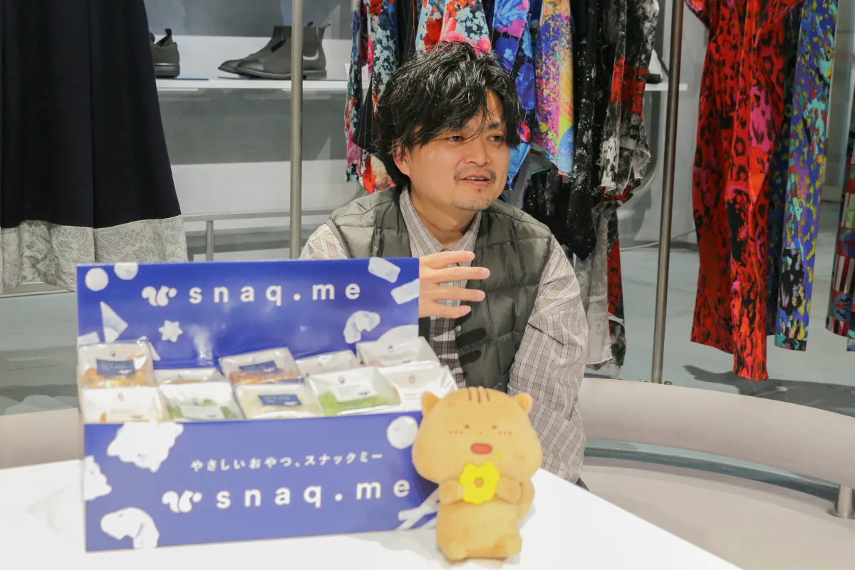 『CHOOSEBASE SHIBUYA』さまのスナックミーオフィス導入取材風景